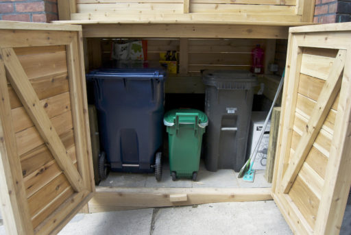 Front porch with garbage bin storage